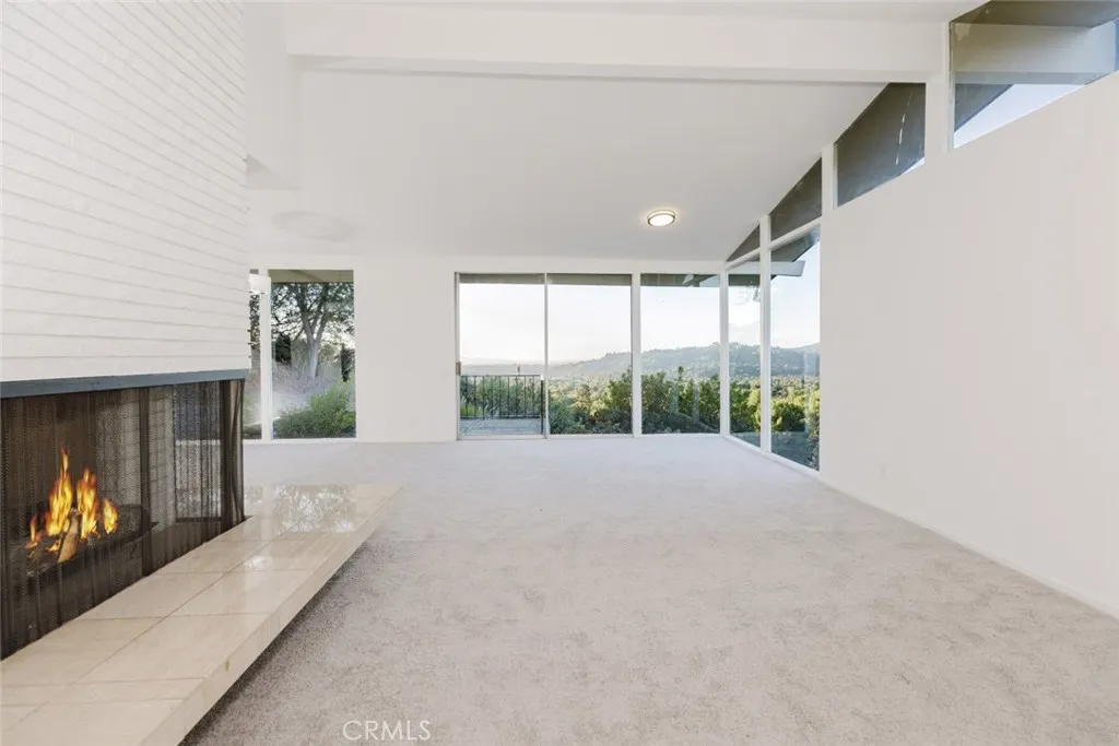 5260 Gould Avenue, La Canada Flintridge, California 91011 home-pic-6